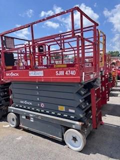 2016 Skyjack SJ4740
