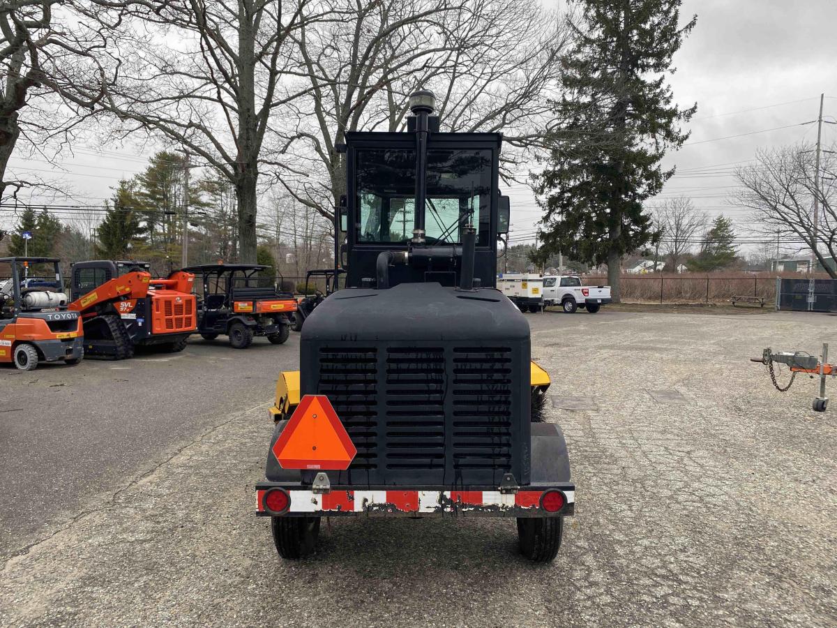 2018 LayMor SweepMaster 450-ST