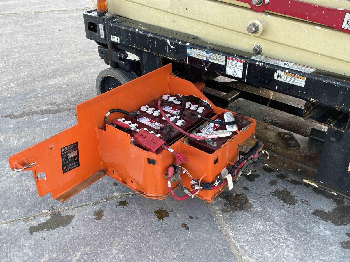 2018 JLG 4045R-9