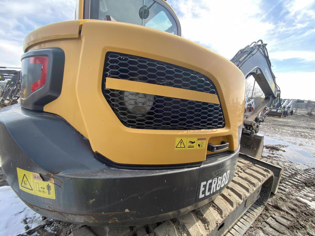 2018 Volvo ECR88D-6