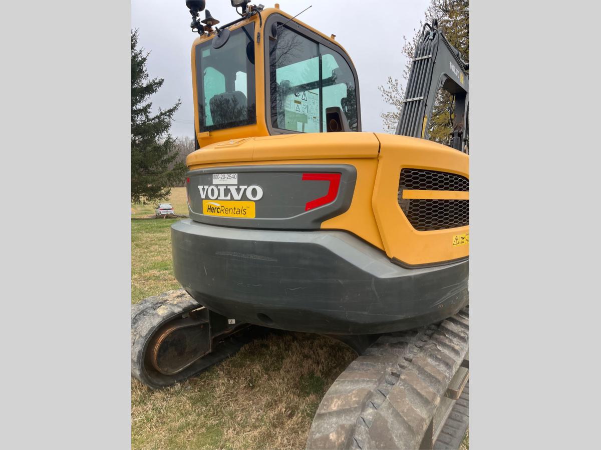 2018 Volvo ECR88D-8