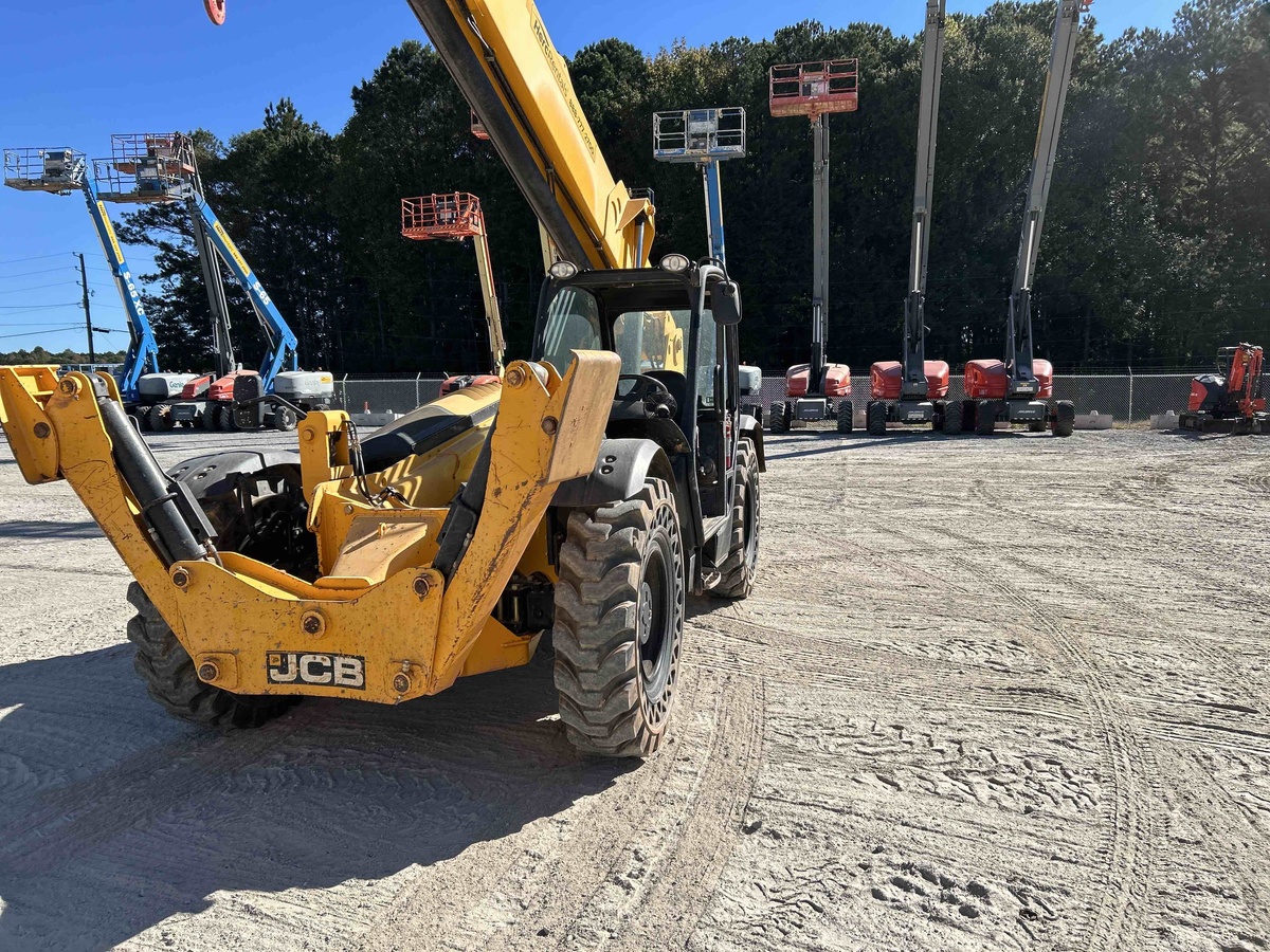2018 JCB 510-56-8