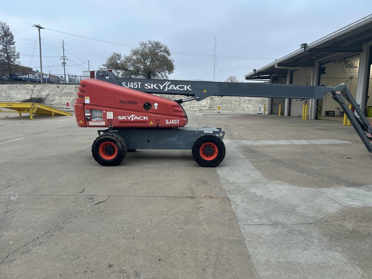 2018 Skyjack SJ45 T-13