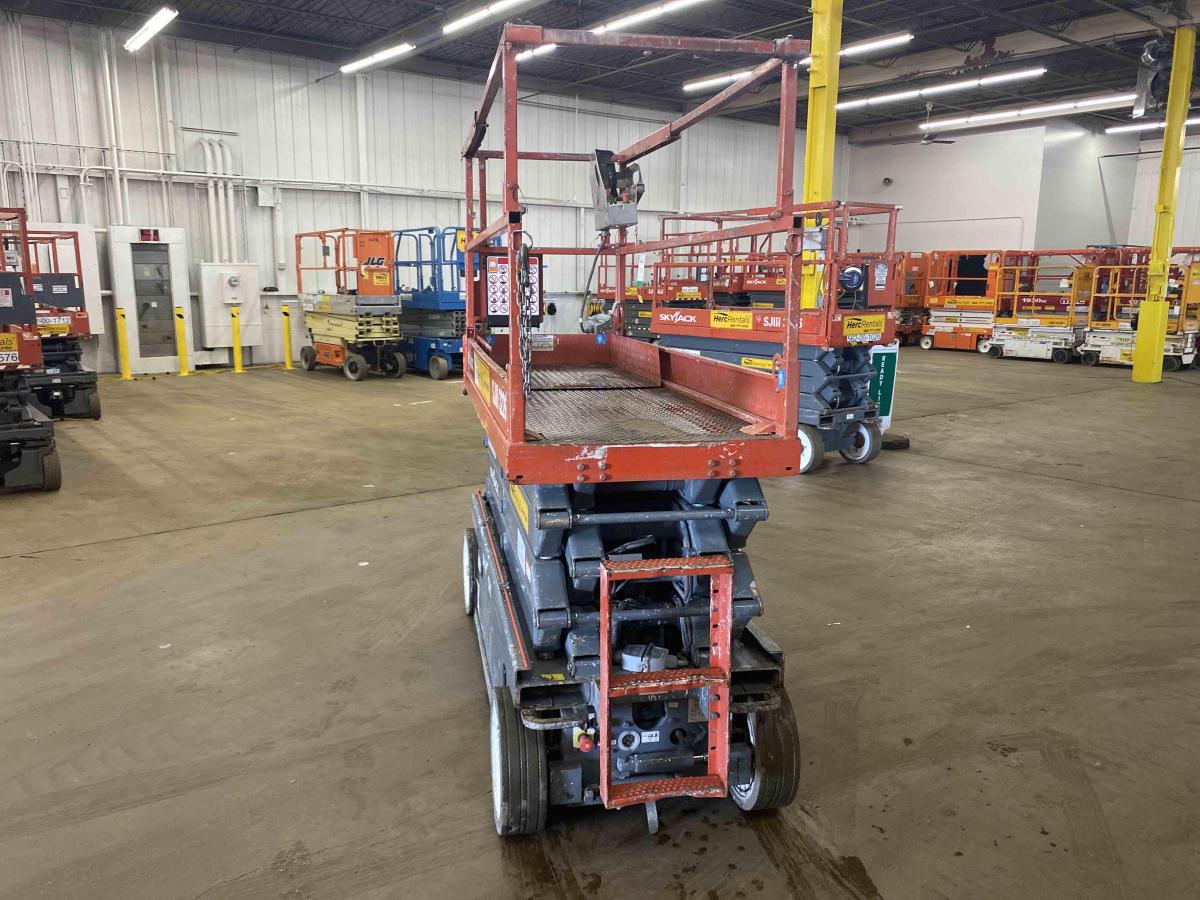 2015 Skyjack SJ3226
