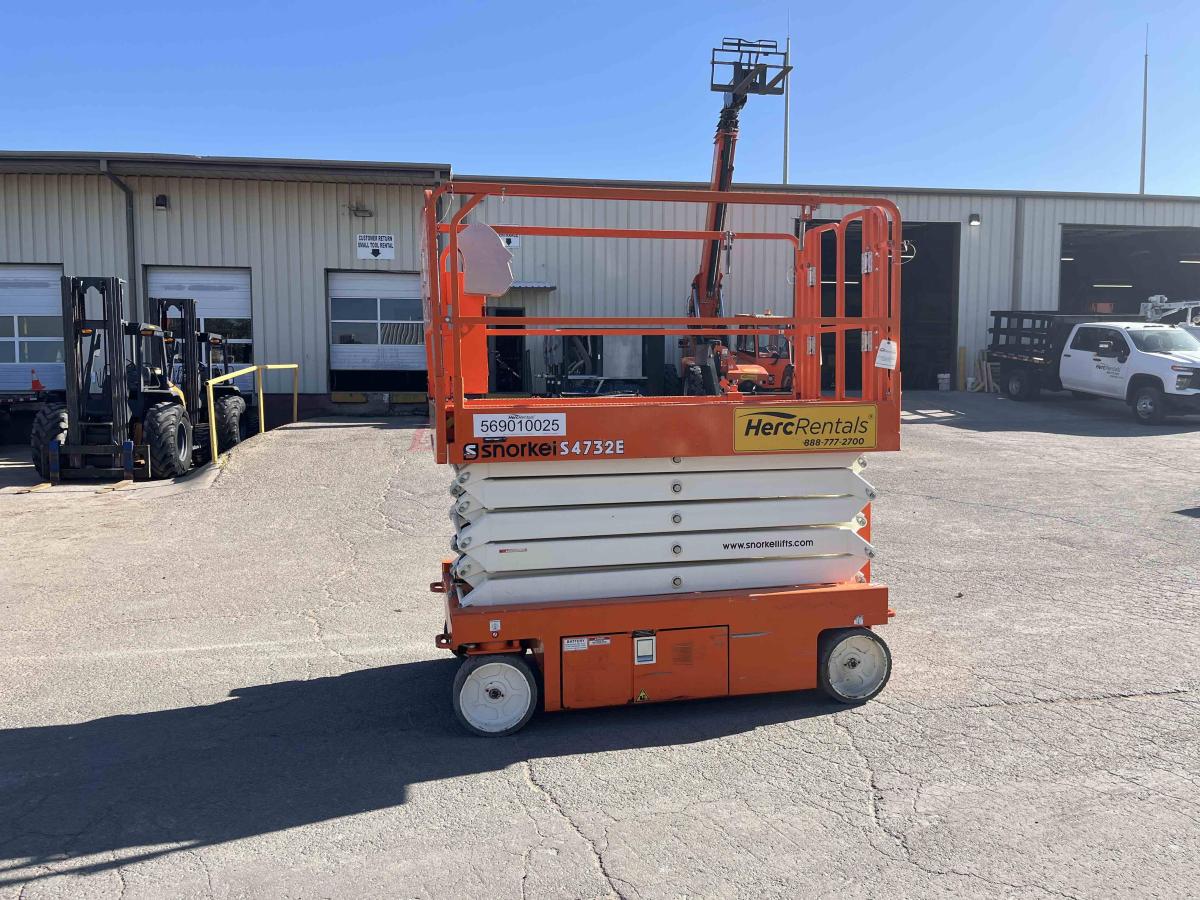 2022 Snorkel S4732E