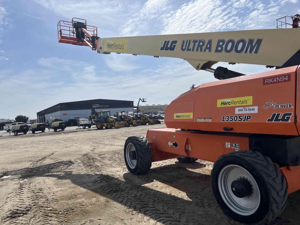 2018 JLG 1350SJP-5