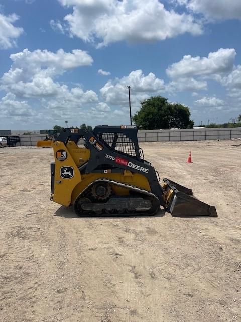 2021 John Deere 317G-4