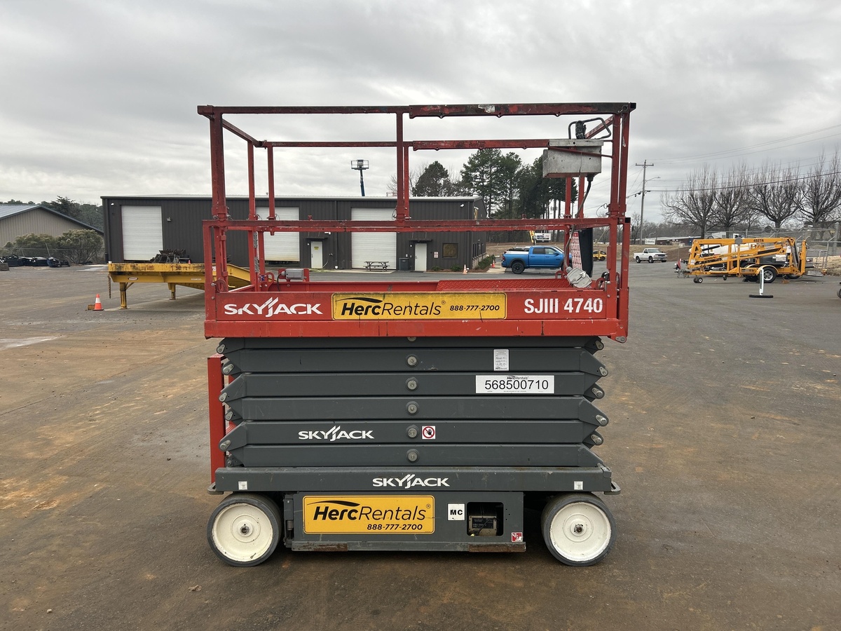 2020 Skyjack SJ4740-1