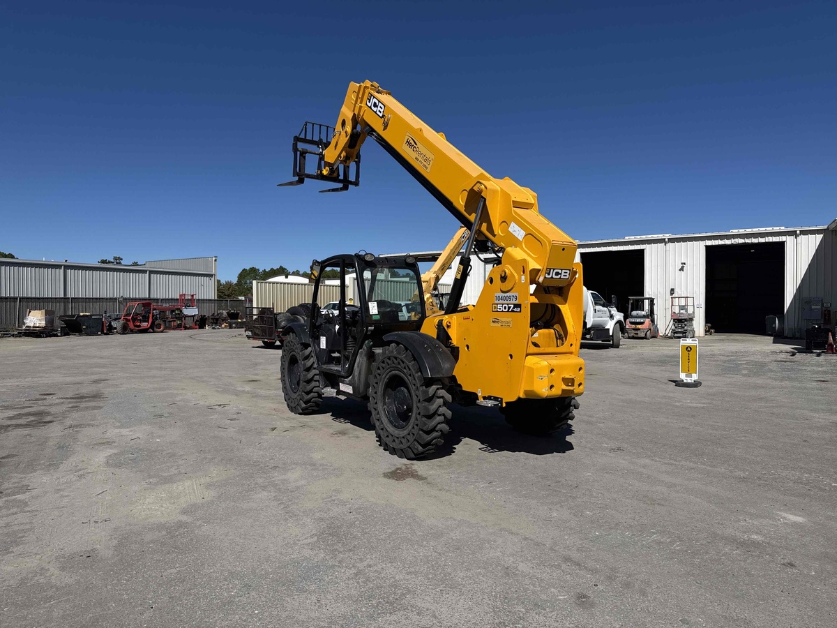 2023 JCB 507-42-4