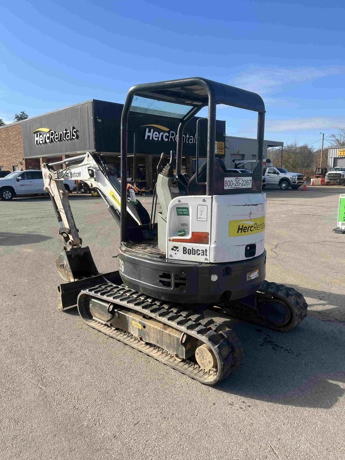2019 Bobcat E26-4