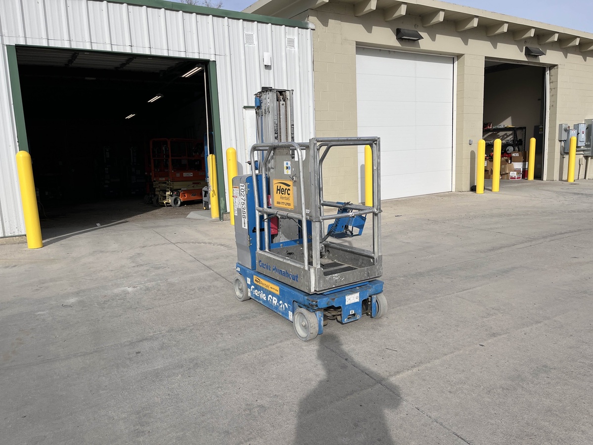 2019 Genie GR-20-7