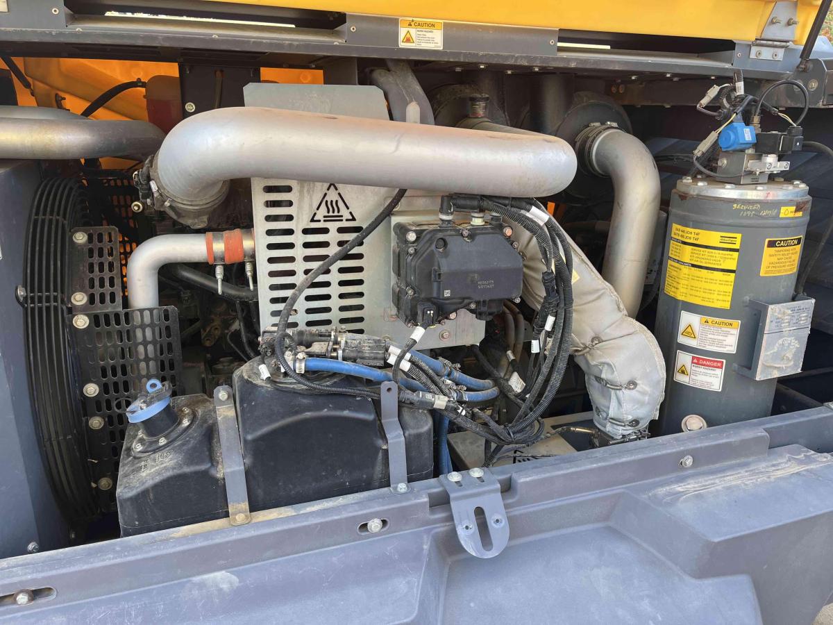 2017 Atlas Copco XAS 400-6