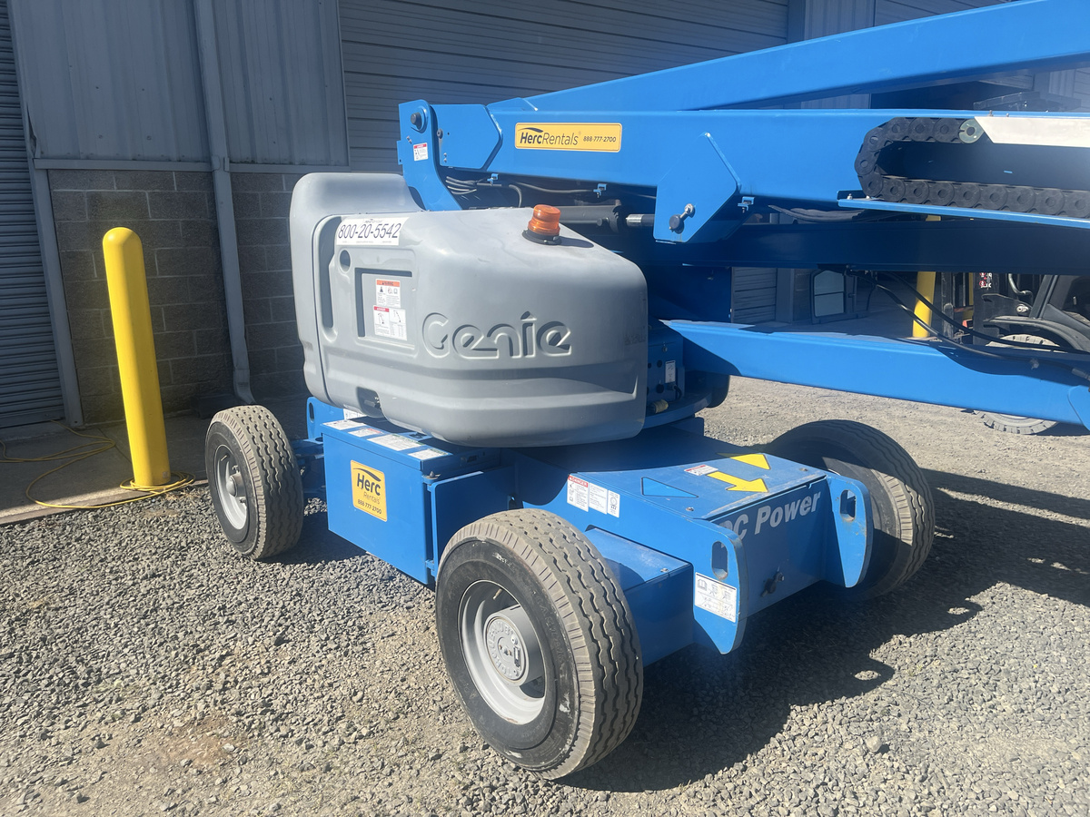 2018 Genie Z-45/25J-3