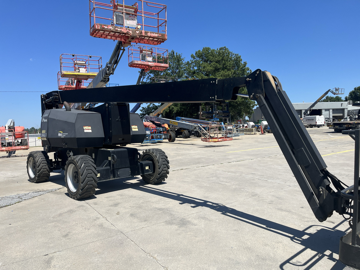 2018 JLG 800AJ-6
