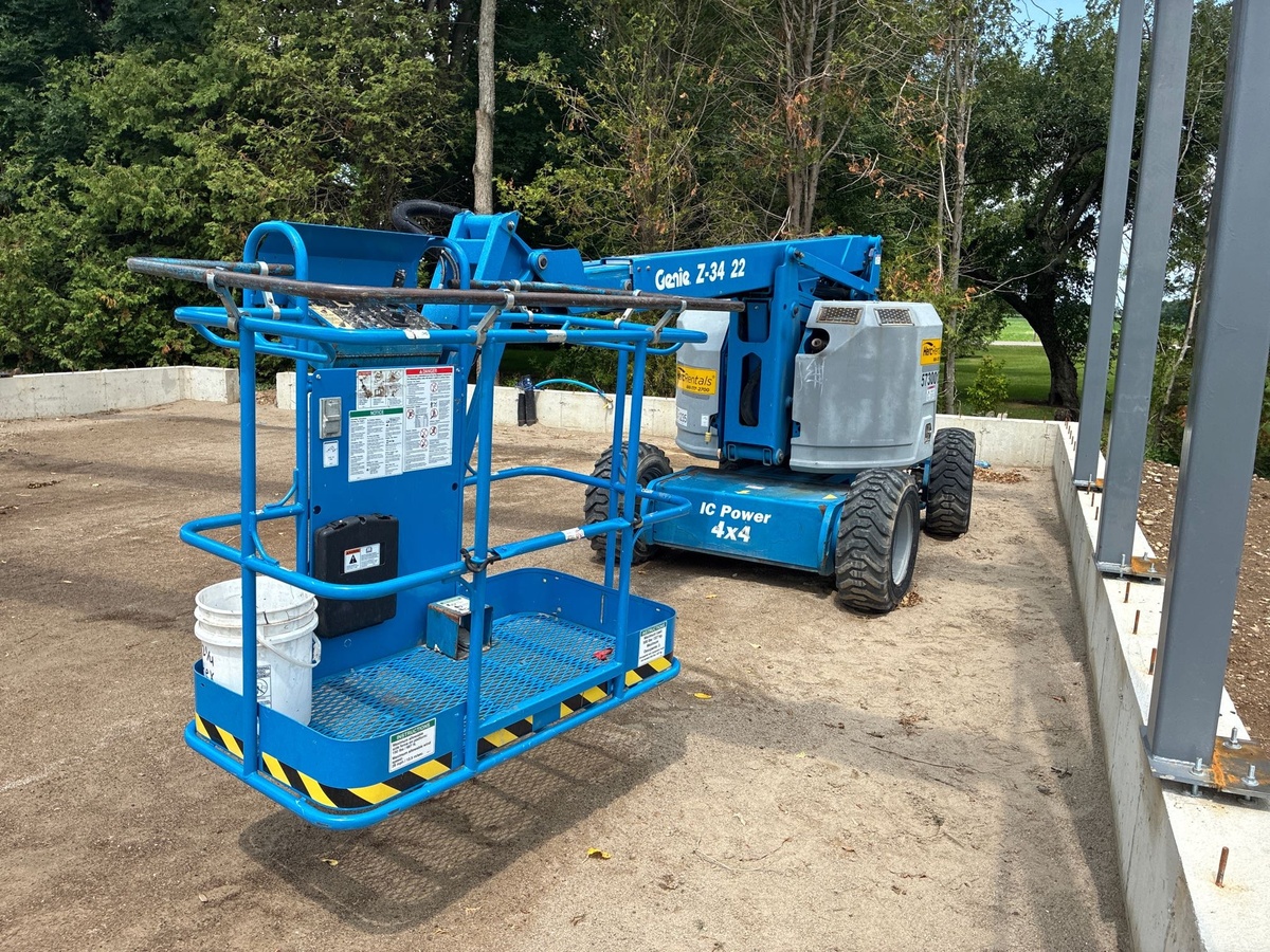 2017 Genie Z-34/22-2