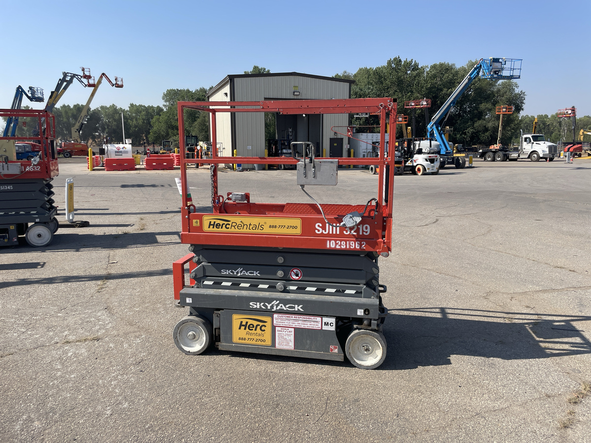 2019 Skyjack SJ3219