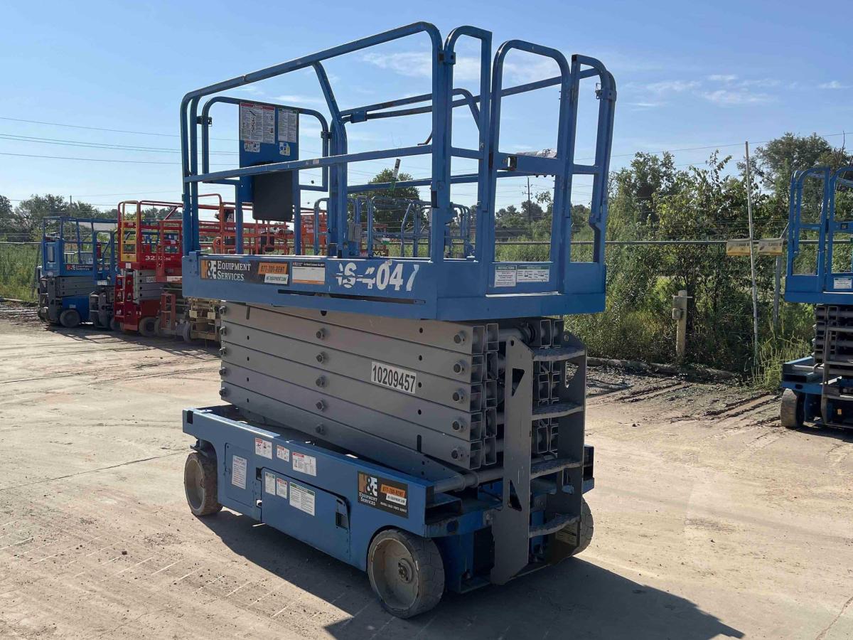 2017 Genie GS-4047-4