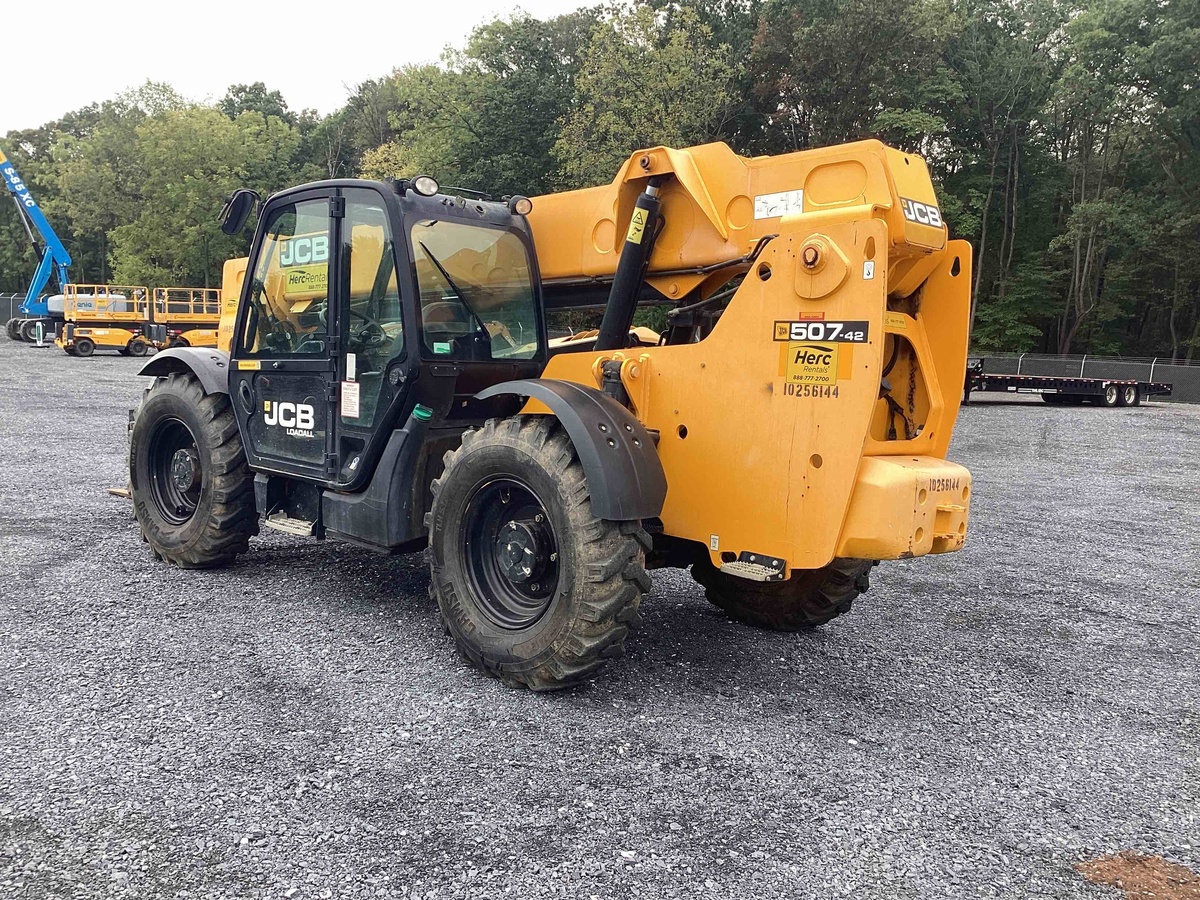 2018 JCB 507-42-7