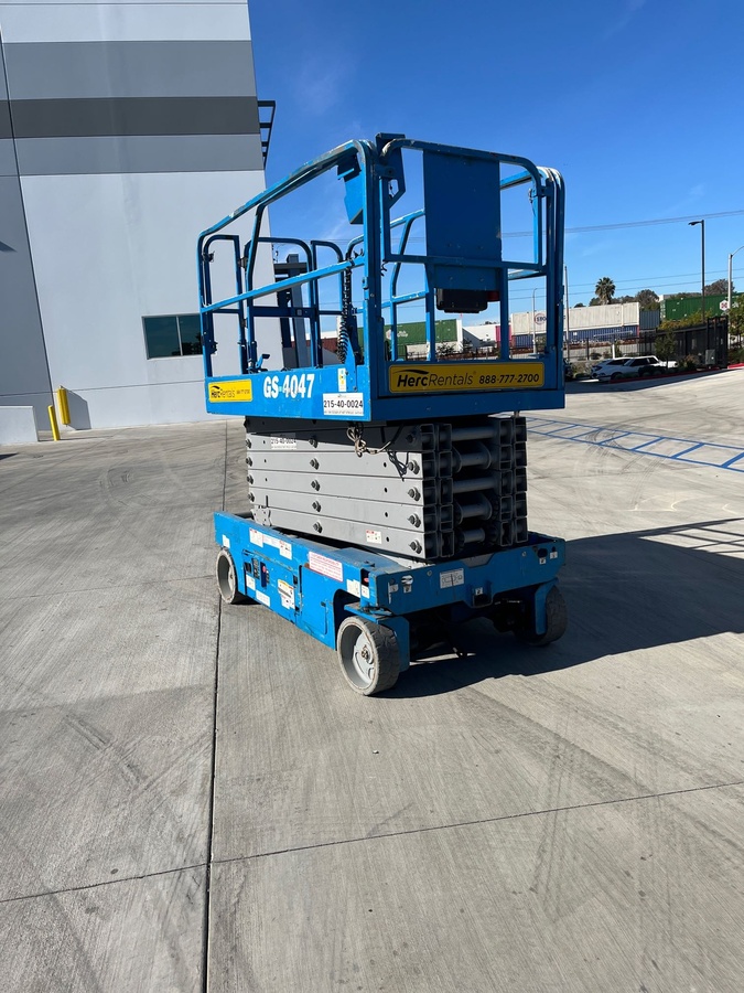 2016 Genie GS-4047-4