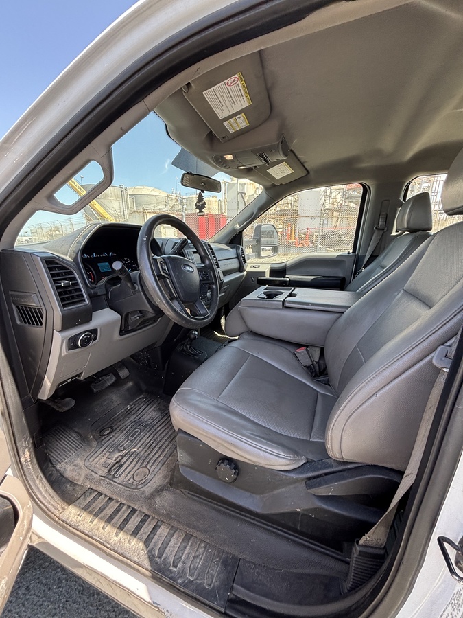 2019 Ford F550-5