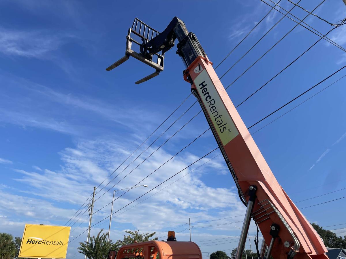 2017 SkyTrak 6036