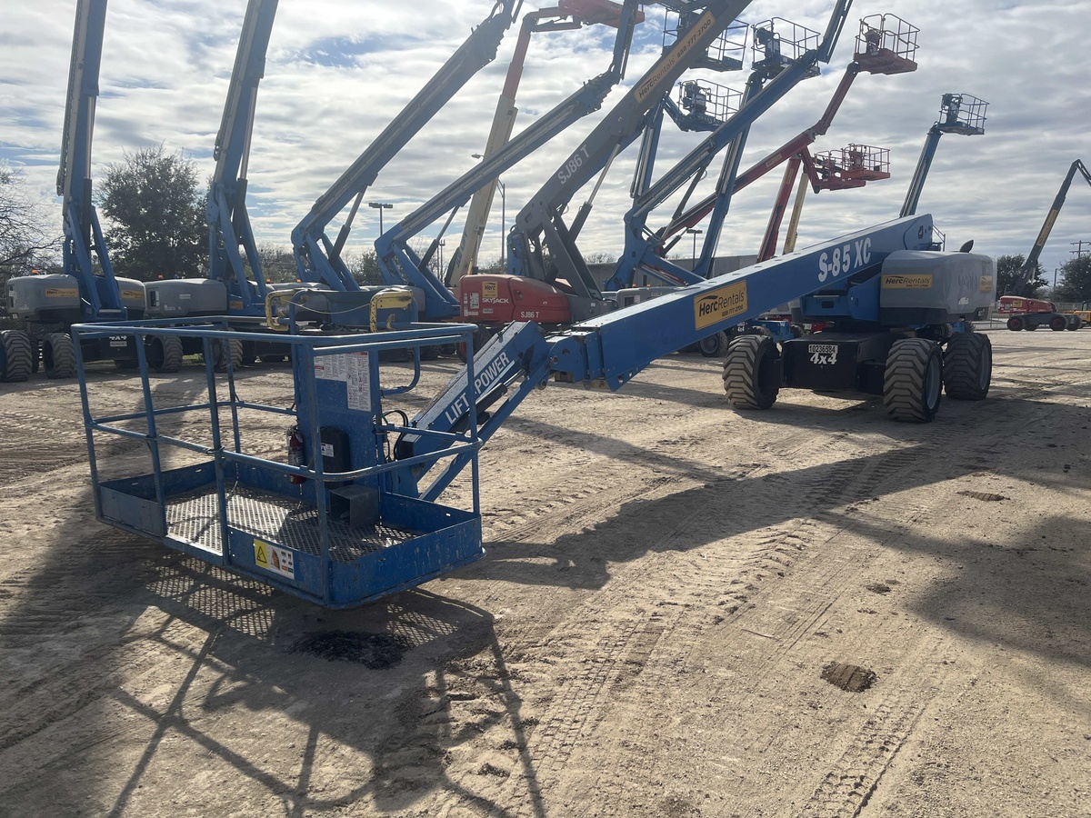 2018 Genie S-85-3