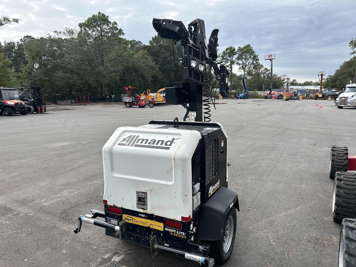 2019 Allmand Night-Lite V-3