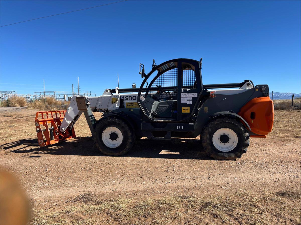2021 Snorkel SR1054
