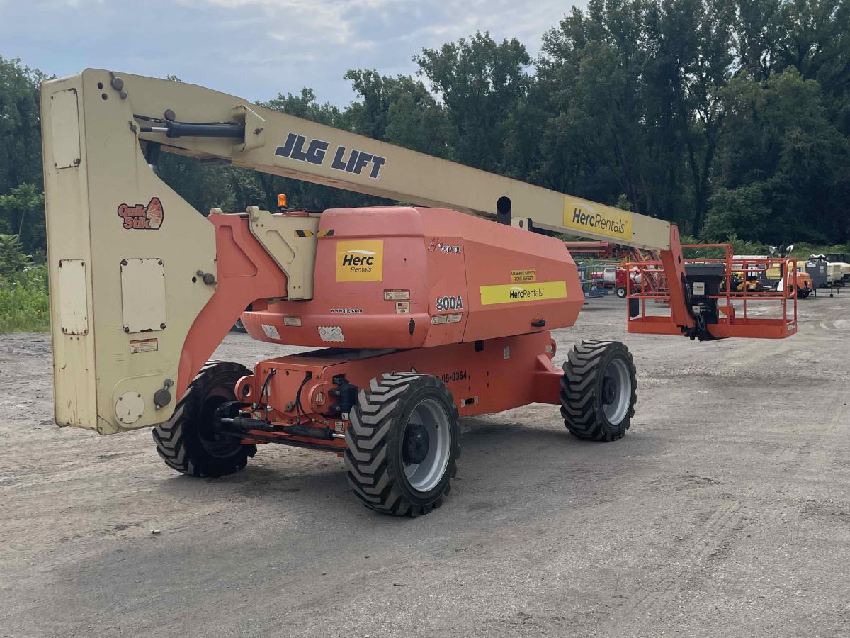 2015 JLG 800A