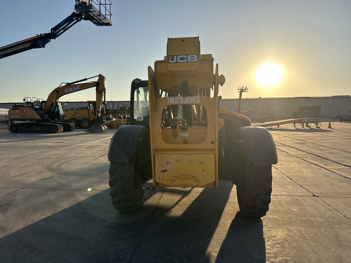 2018 JCB 509-42-5