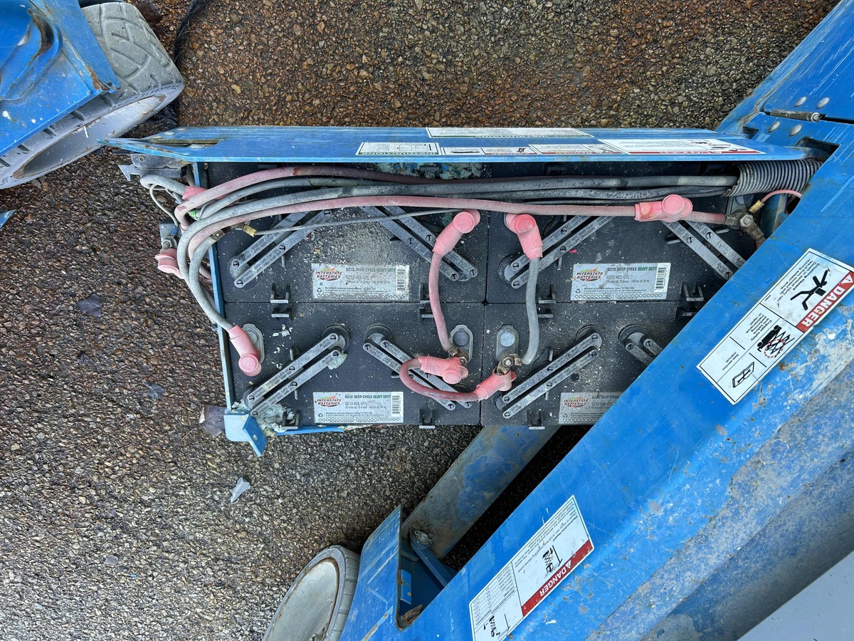 2018 Genie GS-4047-8