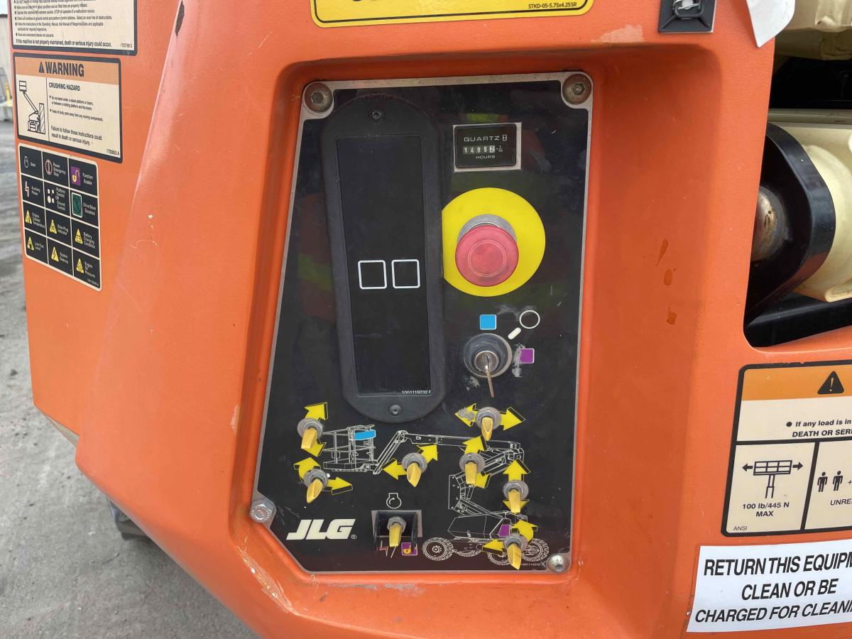 2018 JLG 340AJ