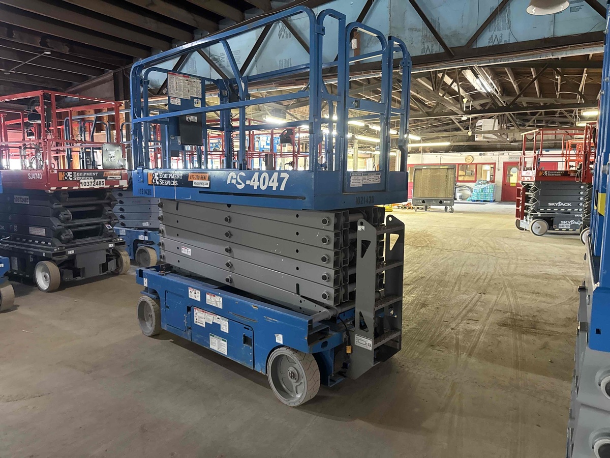 2017 Genie GS-4047-7