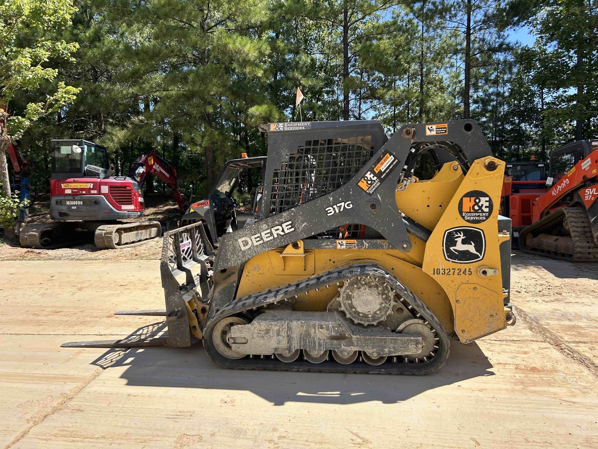2021 John Deere 317G-5