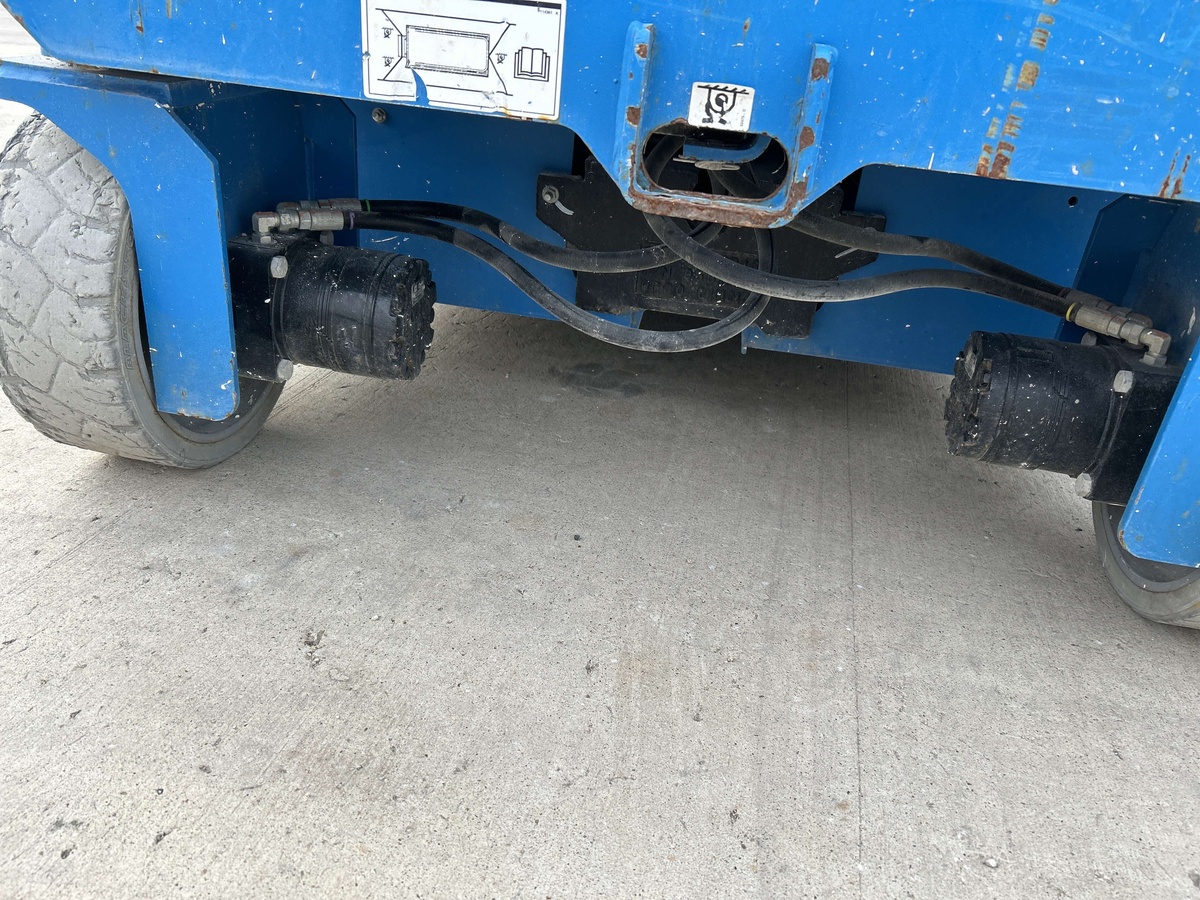 2018 Genie GS-4047-9