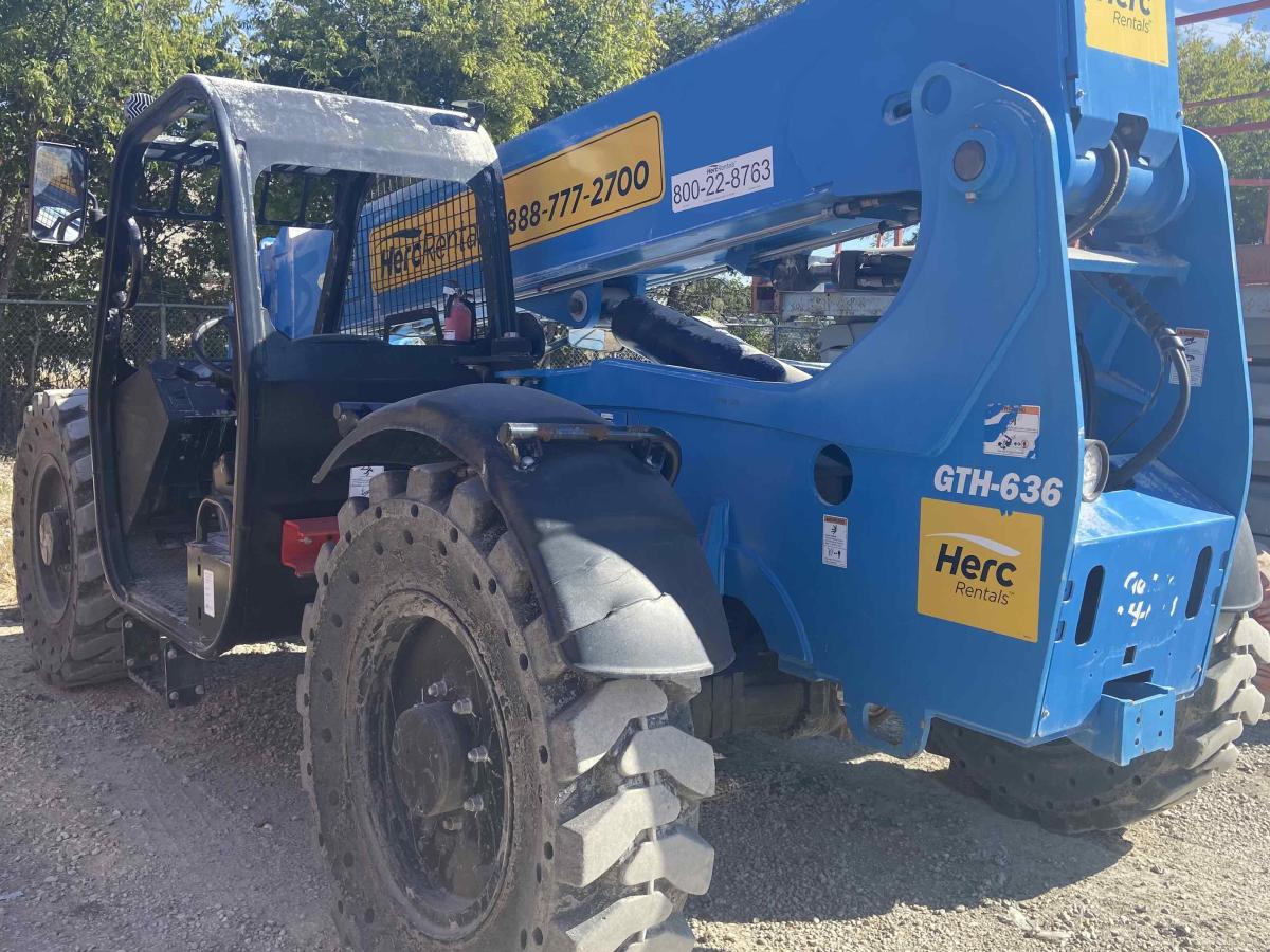 2018 Genie GTH-636