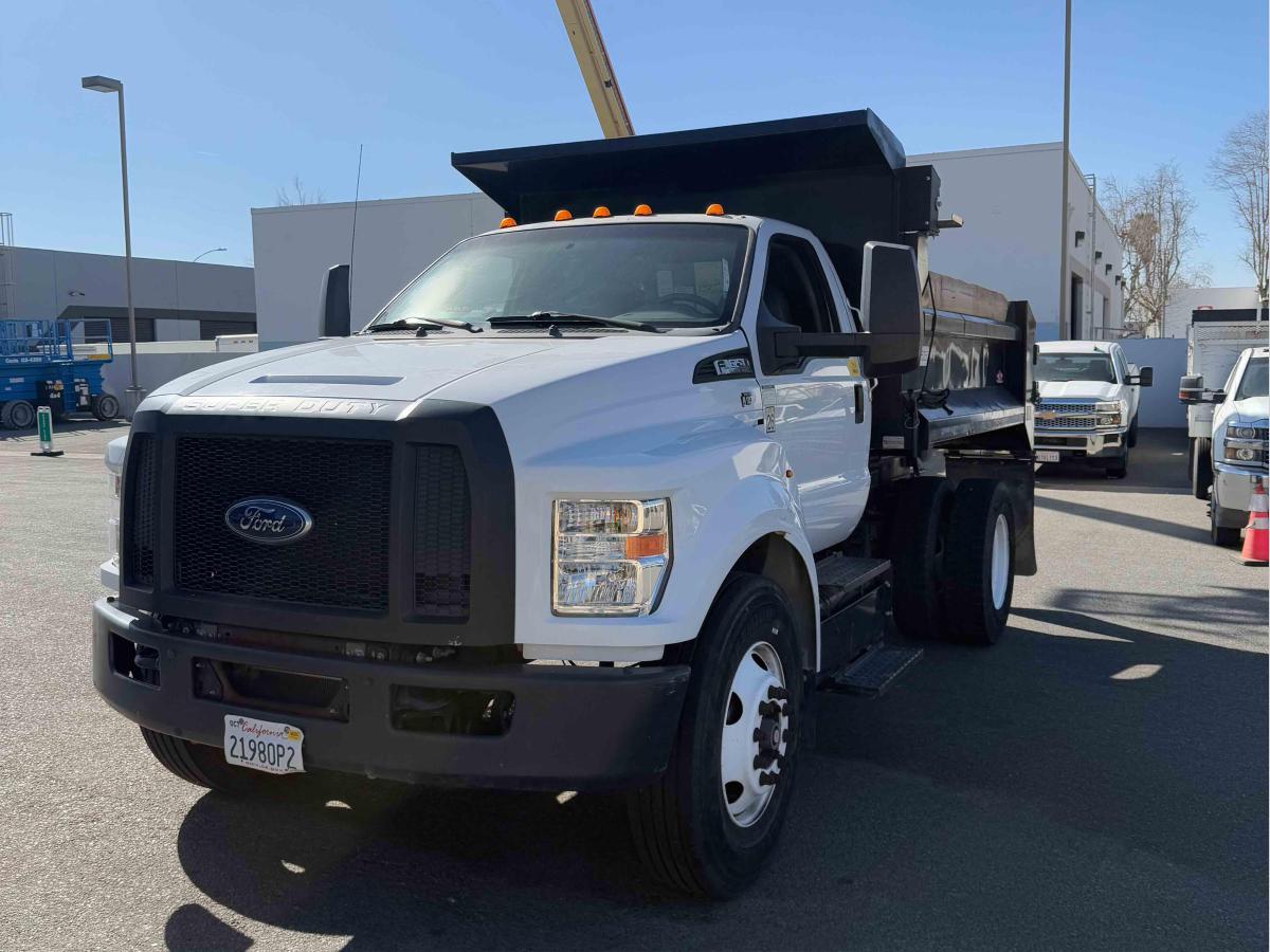 2018 Ford F650