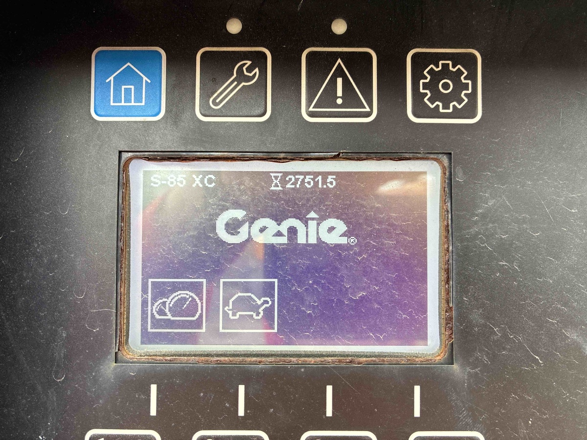 2018 Genie S-85-5