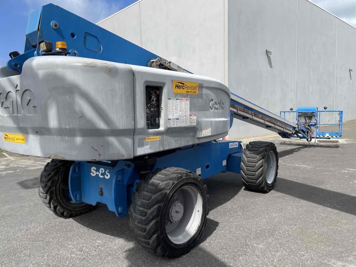 2015 Genie S-85