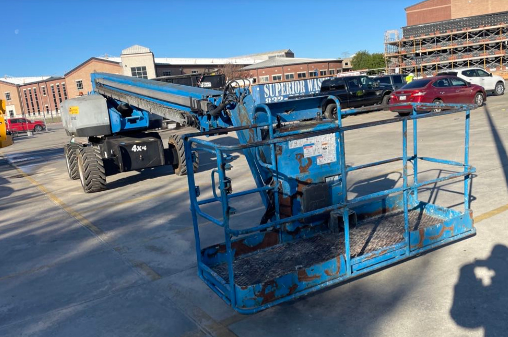 2017 Genie S-85-4