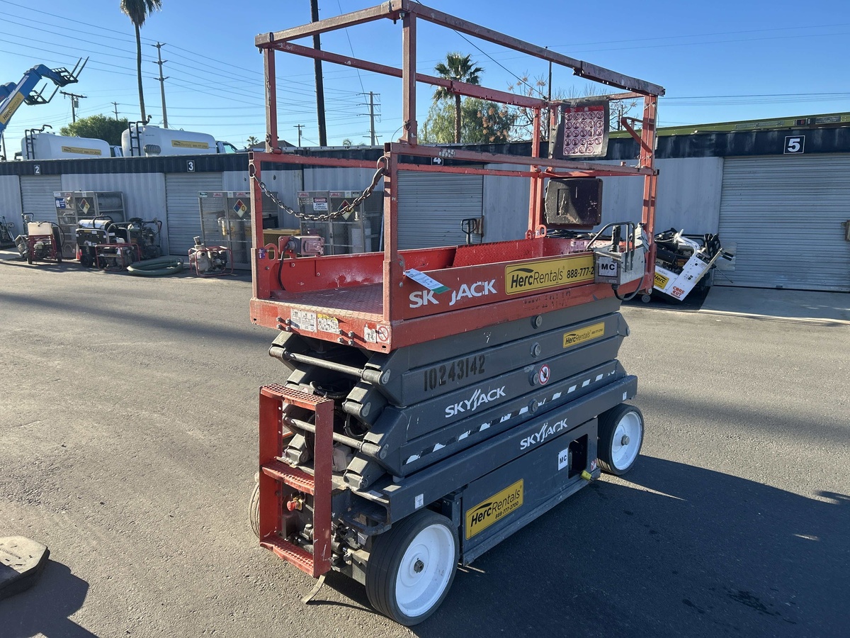 2018 Skyjack SJ3226