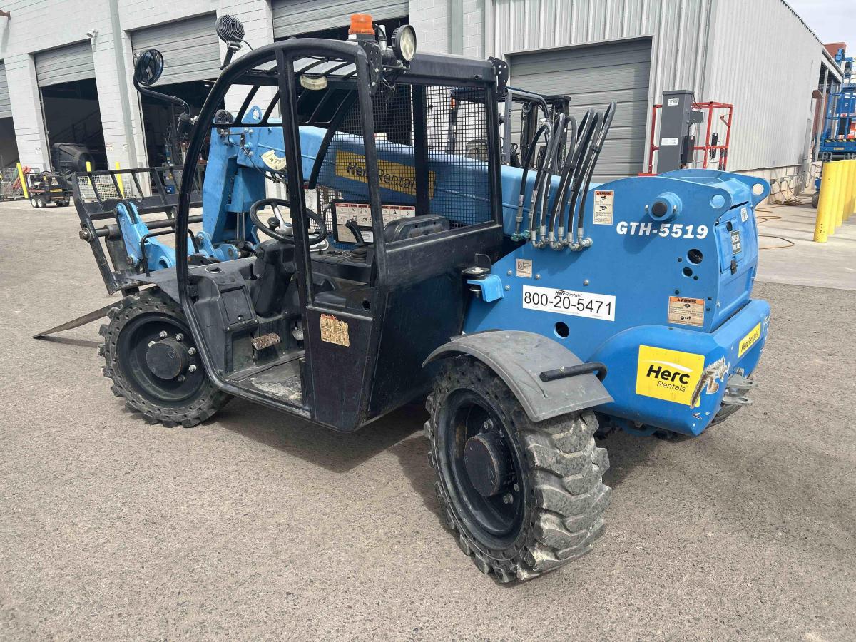 2018 Genie GTH-5519