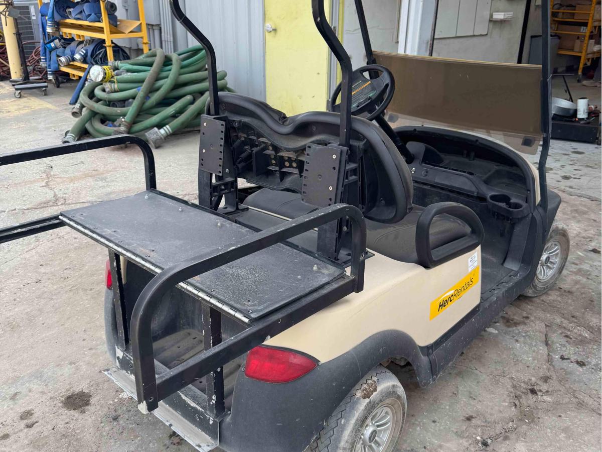 2017 Club Car Precedent
