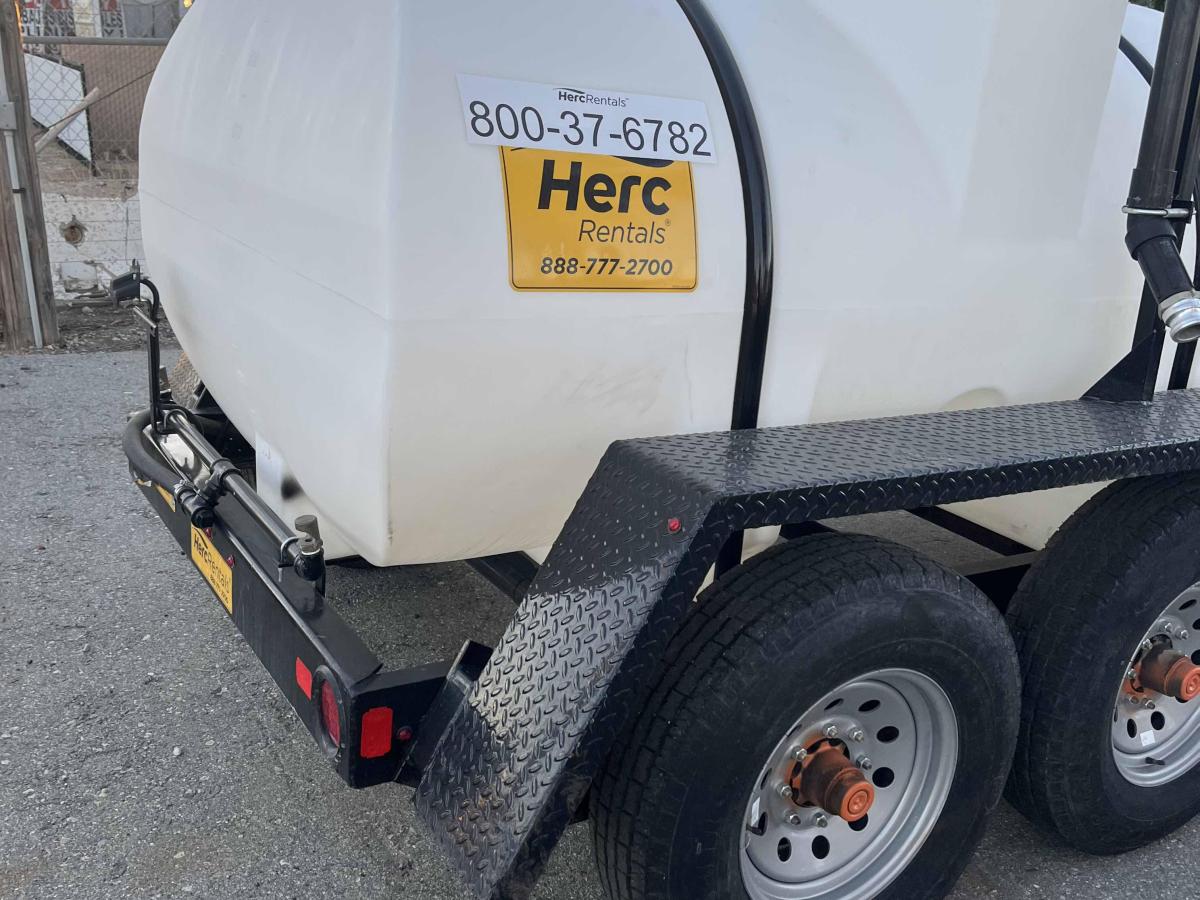 2022 Wylie EXP-800-S (Water Trailer 800 Gal)-2