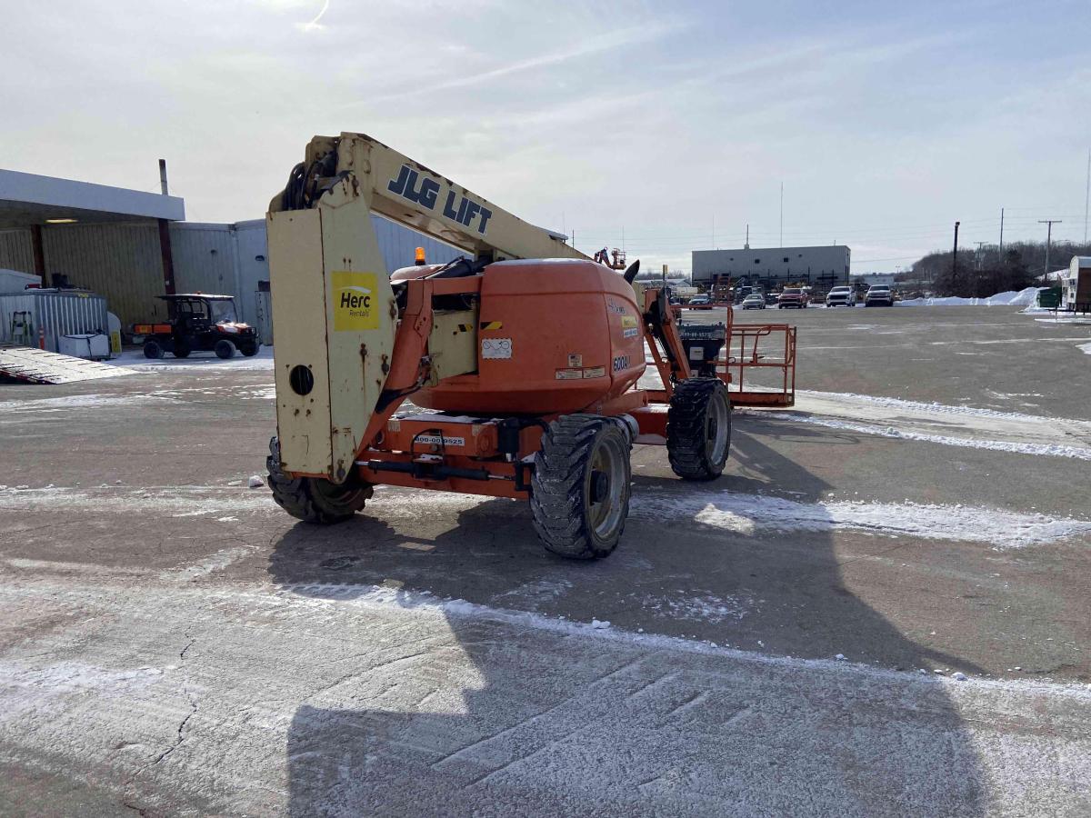 2014 JLG 600AJ