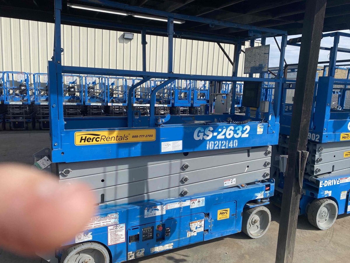 2017 Genie GS-2632-4