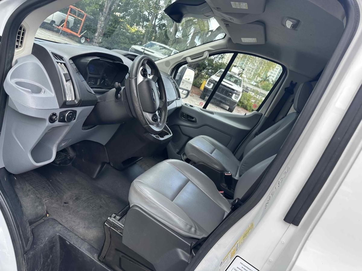 2018 Ford Transit 250-6