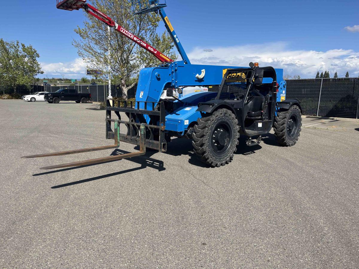 2018 Genie GTH 844-4