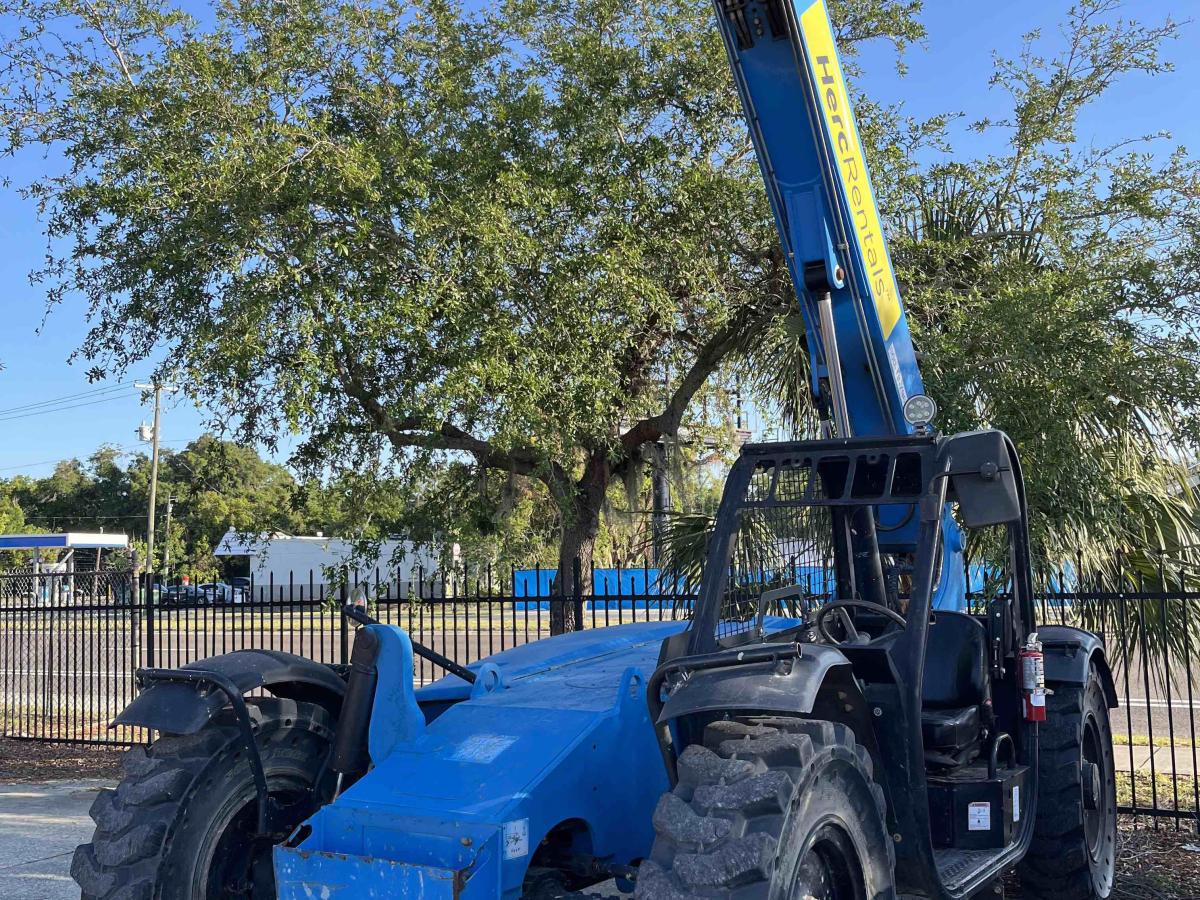 2017 Genie GTH-636