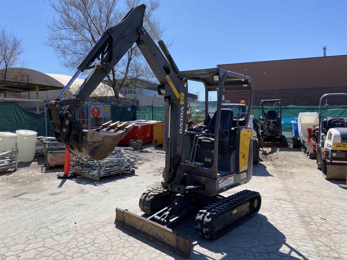 2018 Volvo EC20D